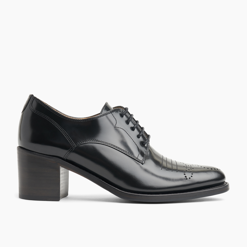 Miss Button  Western Midheel Black Leather Shoes