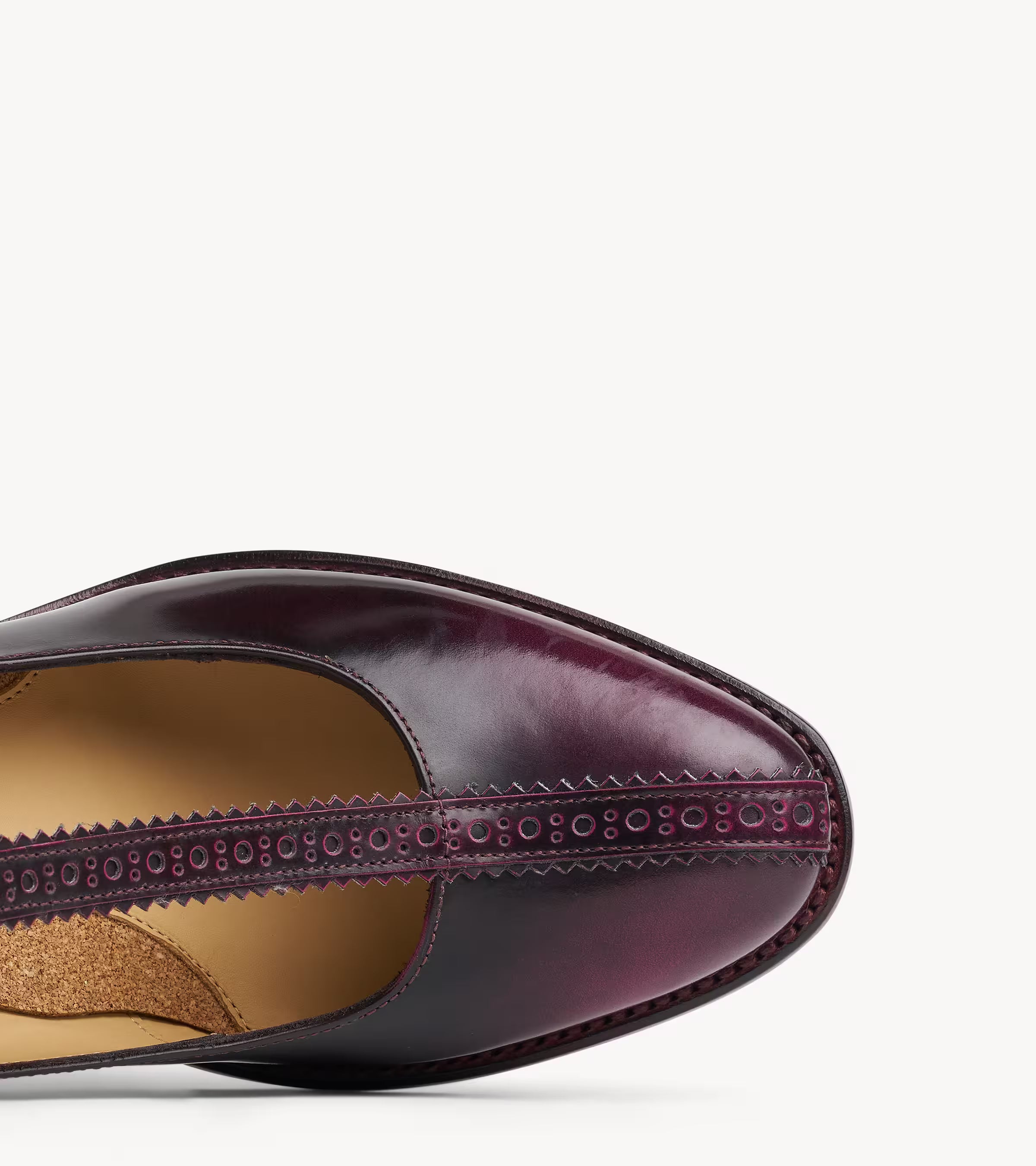 Miss Beverly Midheel