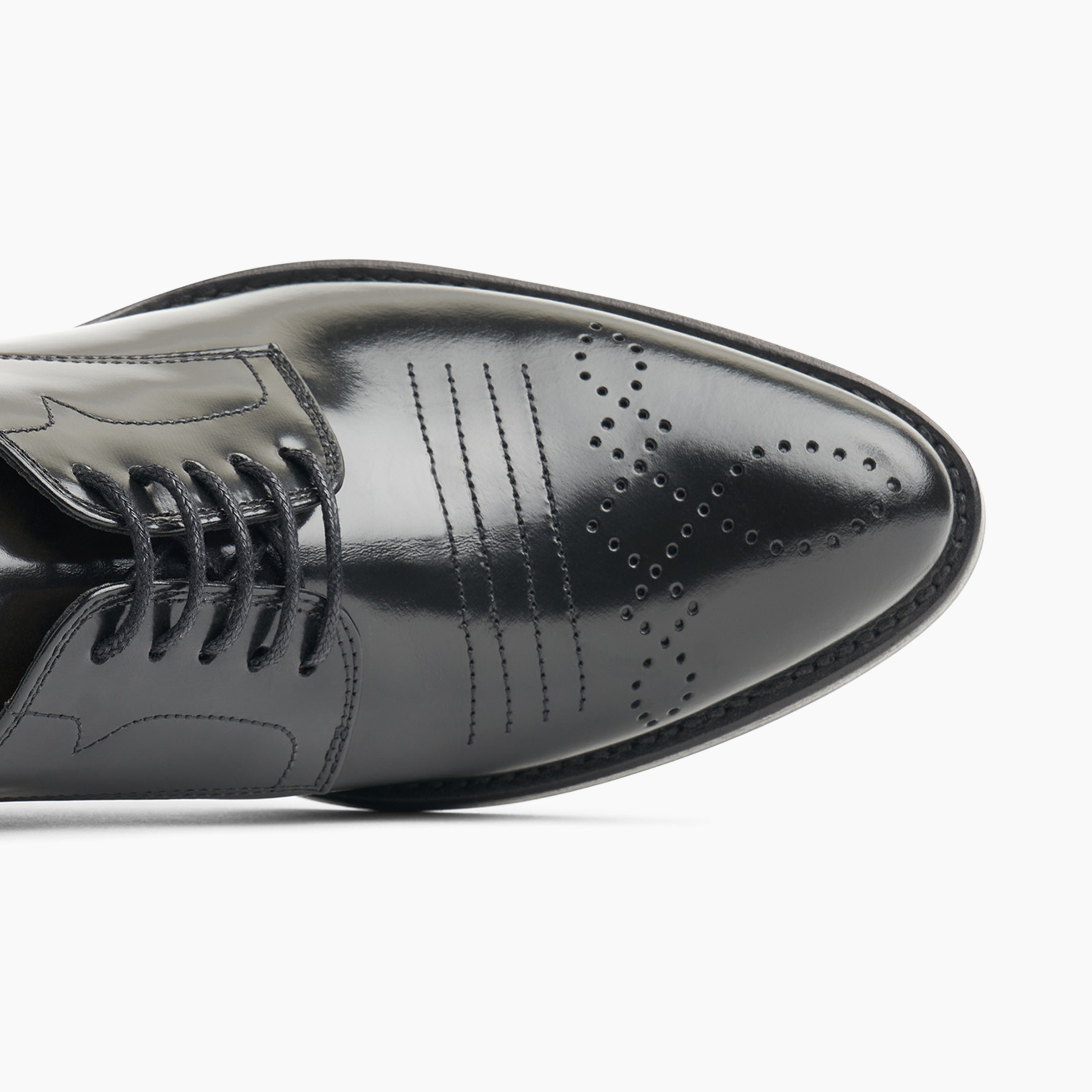 Miss Button  Western Midheel Black Leather Shoes