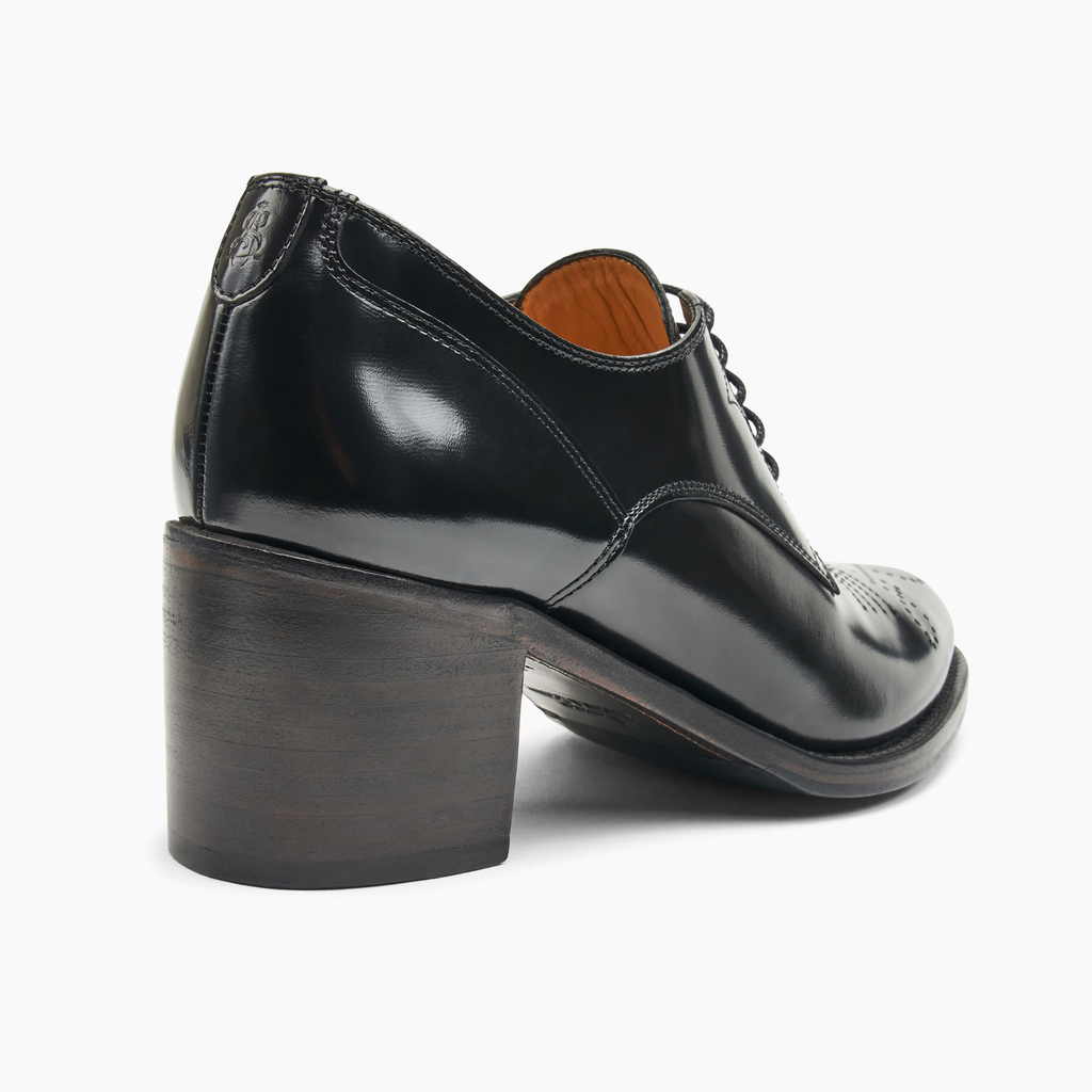 Miss Button  Western Midheel Black Leather Shoes