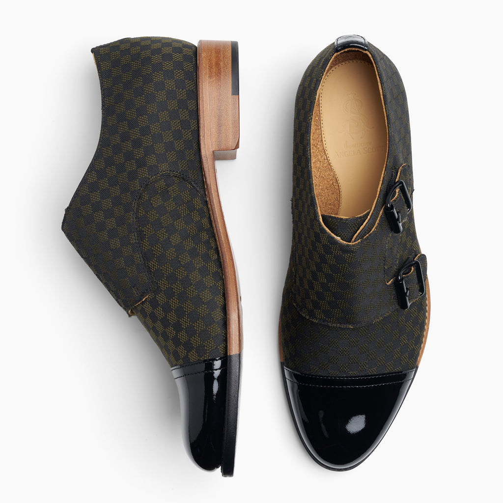 Mr. Colin Monkstrap