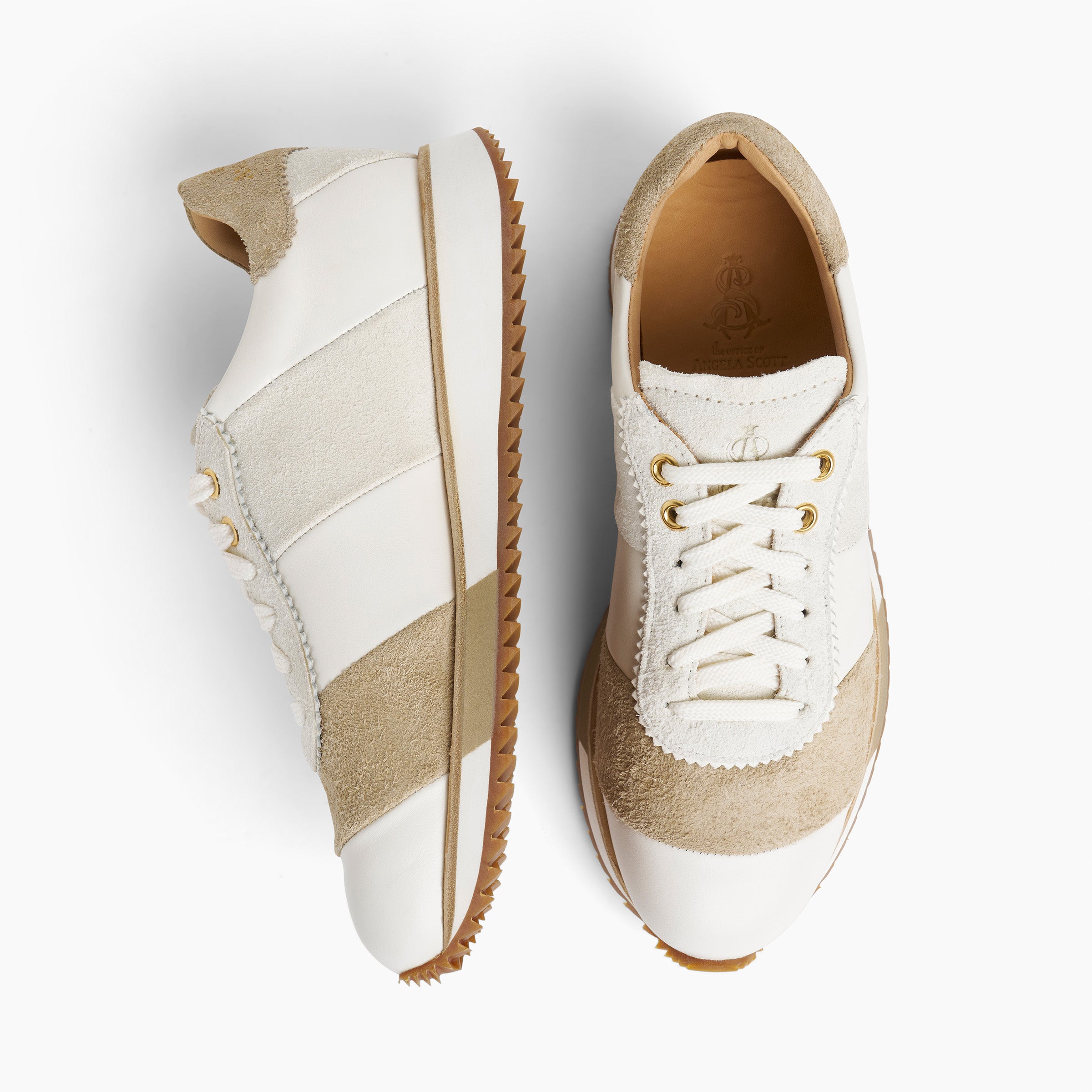 the Quinn Sneaker