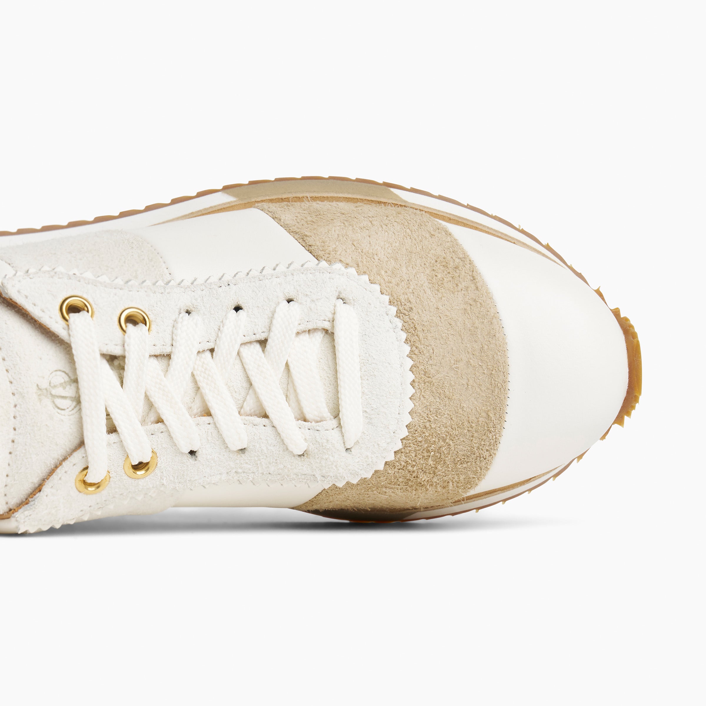 the Quinn Sneaker