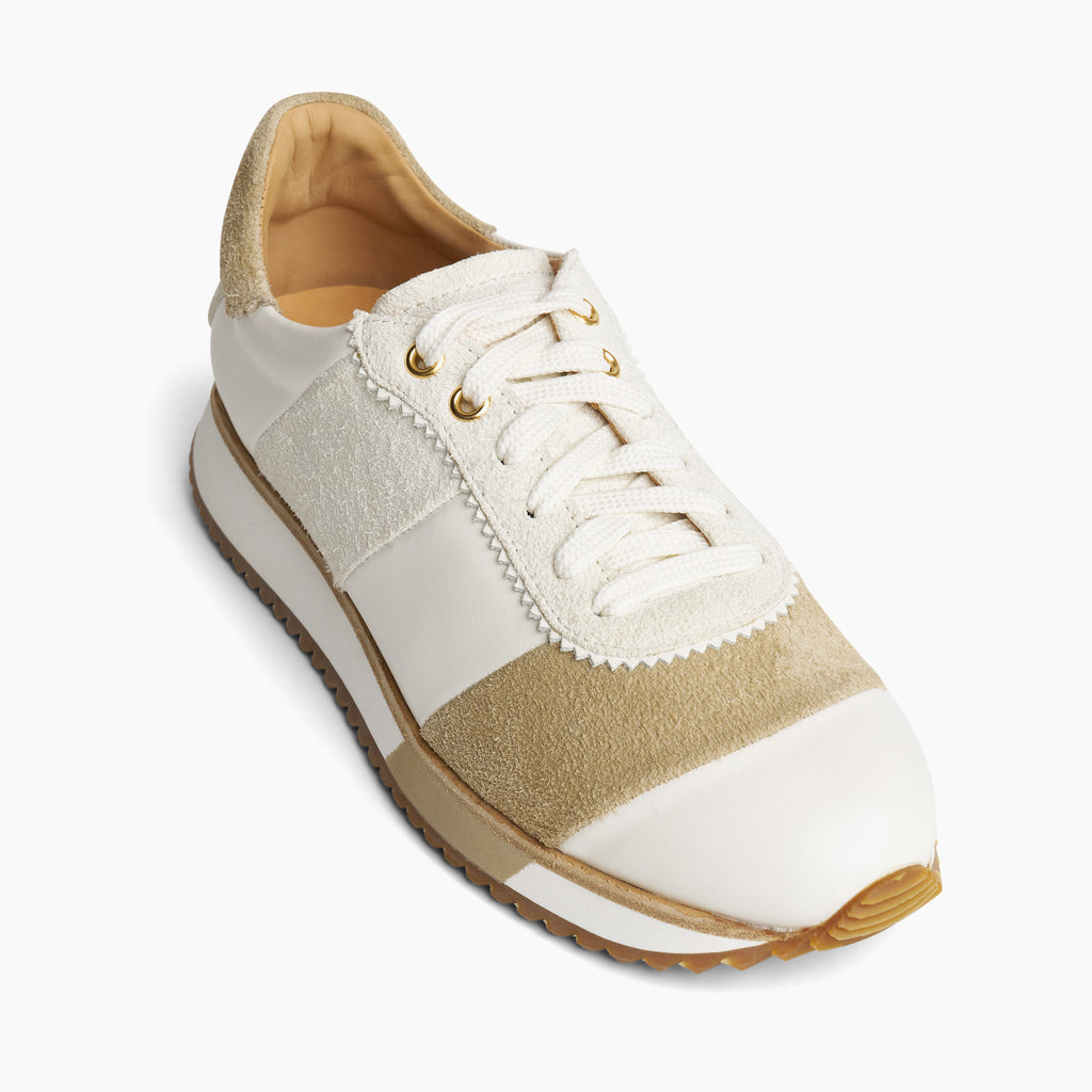 the Quinn Sneaker